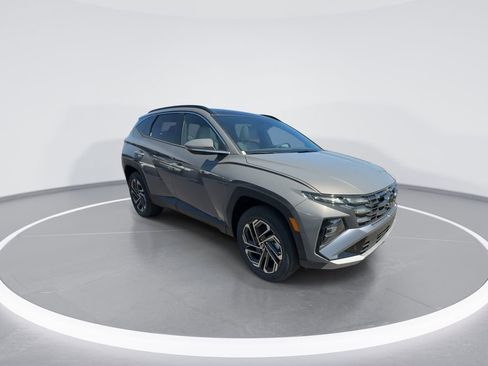 New 2026 Hyundai Tucson Limited AWD/4WD image 2
