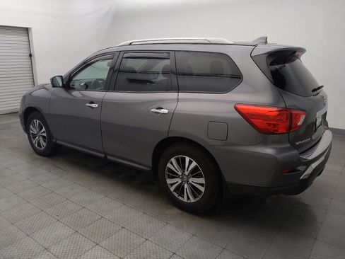 Used 2019 Nissan Pathfinder SL image 3