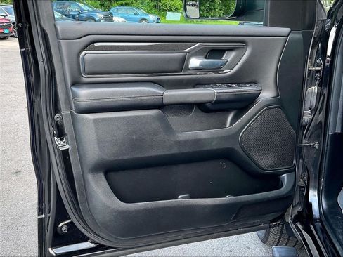 Used 2020 RAM 1500 Sport w/ Level 2 Equipment Group AWD/4WD image 9
