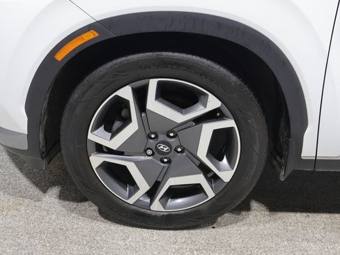 Used 2024 Hyundai Palisade Limited AWD/4WD image 9