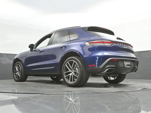 New 2026 Porsche Macan AWD/4WD image 35