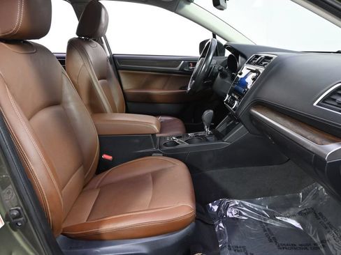 Used 2019 Subaru Outback 3.6R Touring w/ Protection Package #1 AWD/4WD image 16