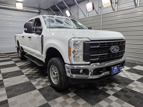 Used 2023 Ford F350 XL w/ XL Off-Road Package AWD/4WD image 5