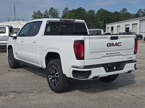 Used 2023 GMC Sierra 1500 AT4 w/ AT4 Premium Package AWD/4WD image 3