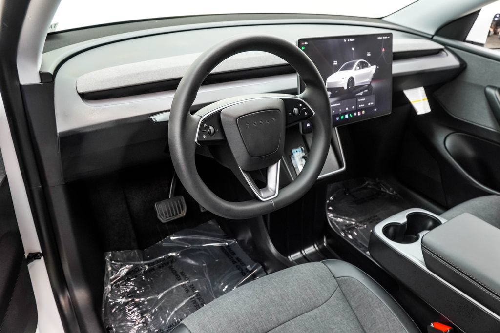 Used 2026 Tesla Model Y 2WD image 20
