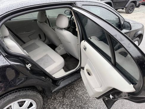 Used 2010 Chevrolet Cobalt LS image 17