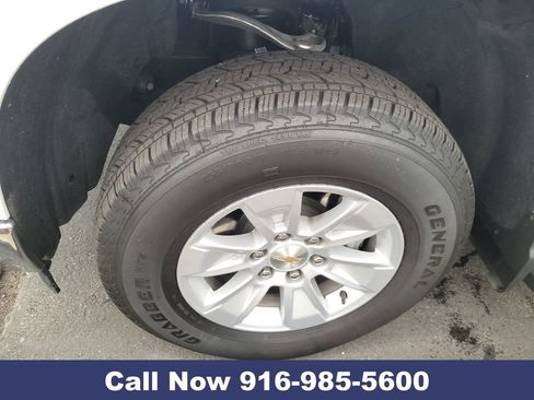 New 2025 Chevrolet Silverado 1500 LT w/ Convenience Package II image 36