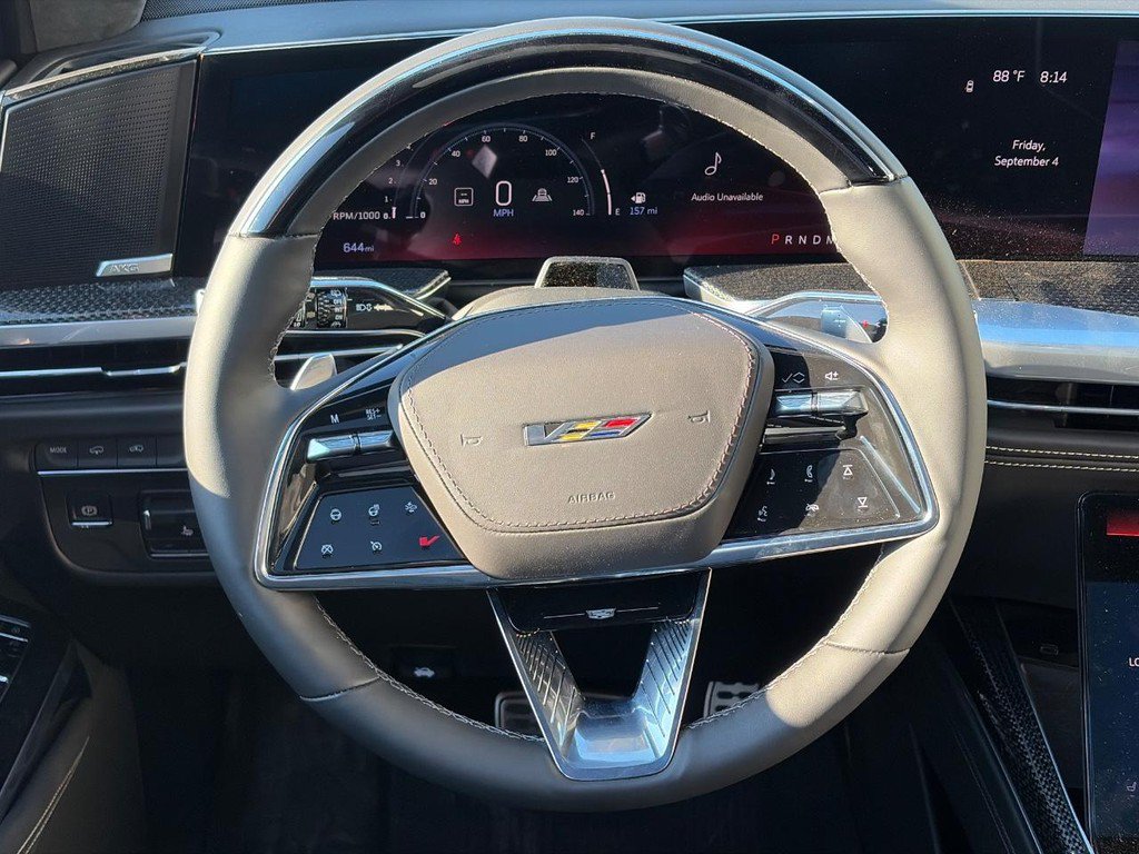 New 2026 Cadillac Escalade V w/ LPO, ONYX Package AWD/4WD image 13