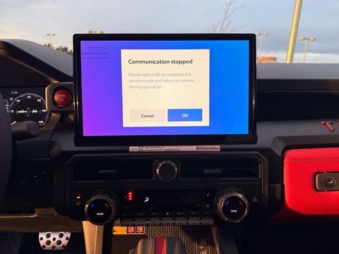 Used 2025 Toyota Tacoma TRD Pro image 15