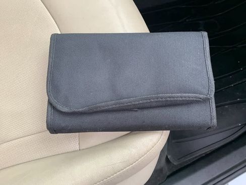 Used 2020 Buick Enclave Essence w/ Sound and Sites Package image 13