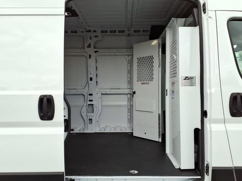 Used 2024 RAM ProMaster 3500 w/ Safety Group FWD image 26