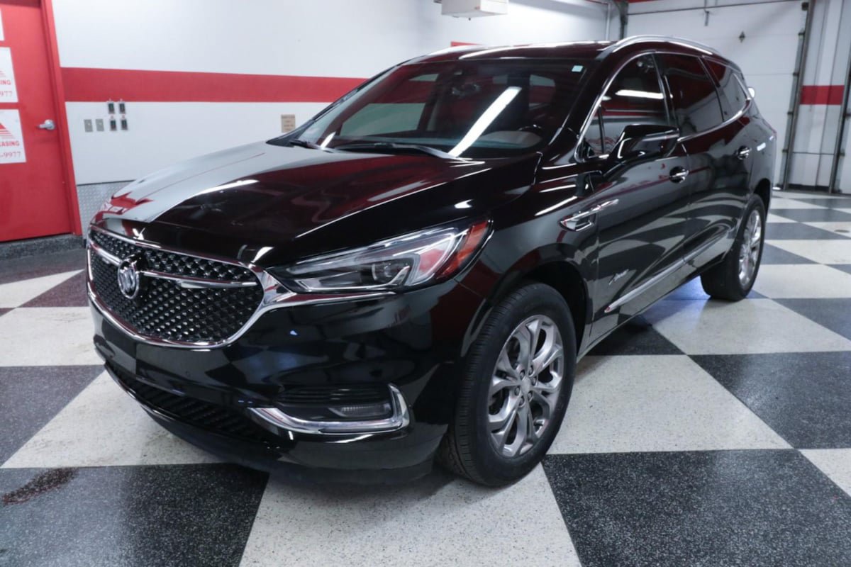 Used 2021 Buick Enclave Avenir FWD image 5