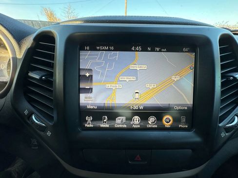 Used 2015 Jeep Cherokee Limited w/ Trailer Tow Group image 16