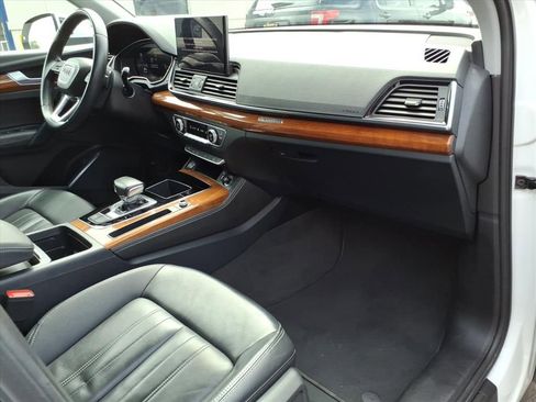 Used 2022 Audi Q5 2.0T Premium Plus AWD/4WD image 9
