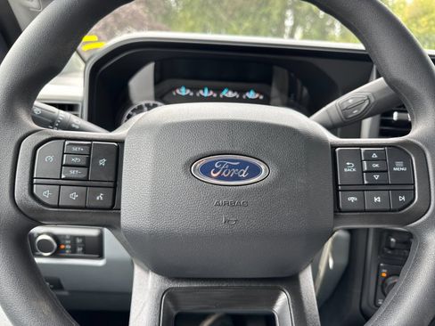 New 2026 Ford F250 XL w/ XL Off-Road Package image 22