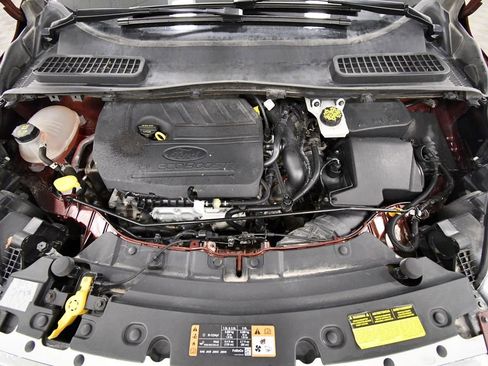 Used 2018 Ford Escape SE AWD/4WD image 11