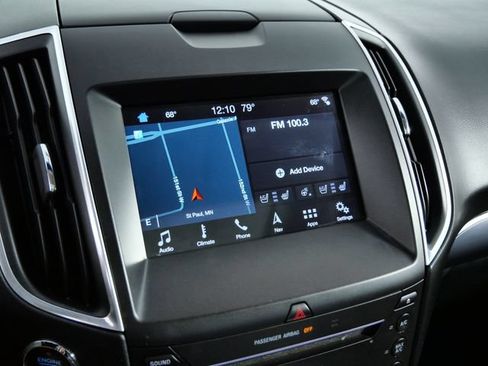 Used 2017 Ford Edge Titanium w/ Equipment Group 301A AWD/4WD image 20