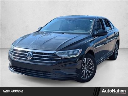 Used 2019 Volkswagen Jetta SE w/ Cold Weather Package
