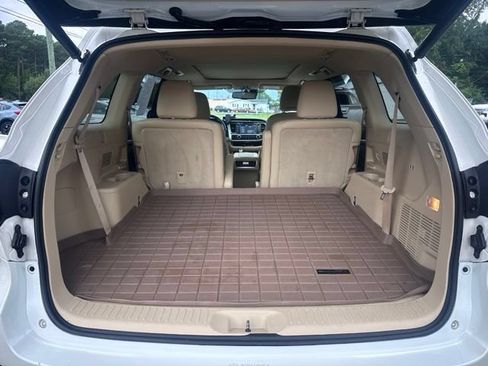 Used 2014 Toyota Highlander Limited Platinum FWD image 9