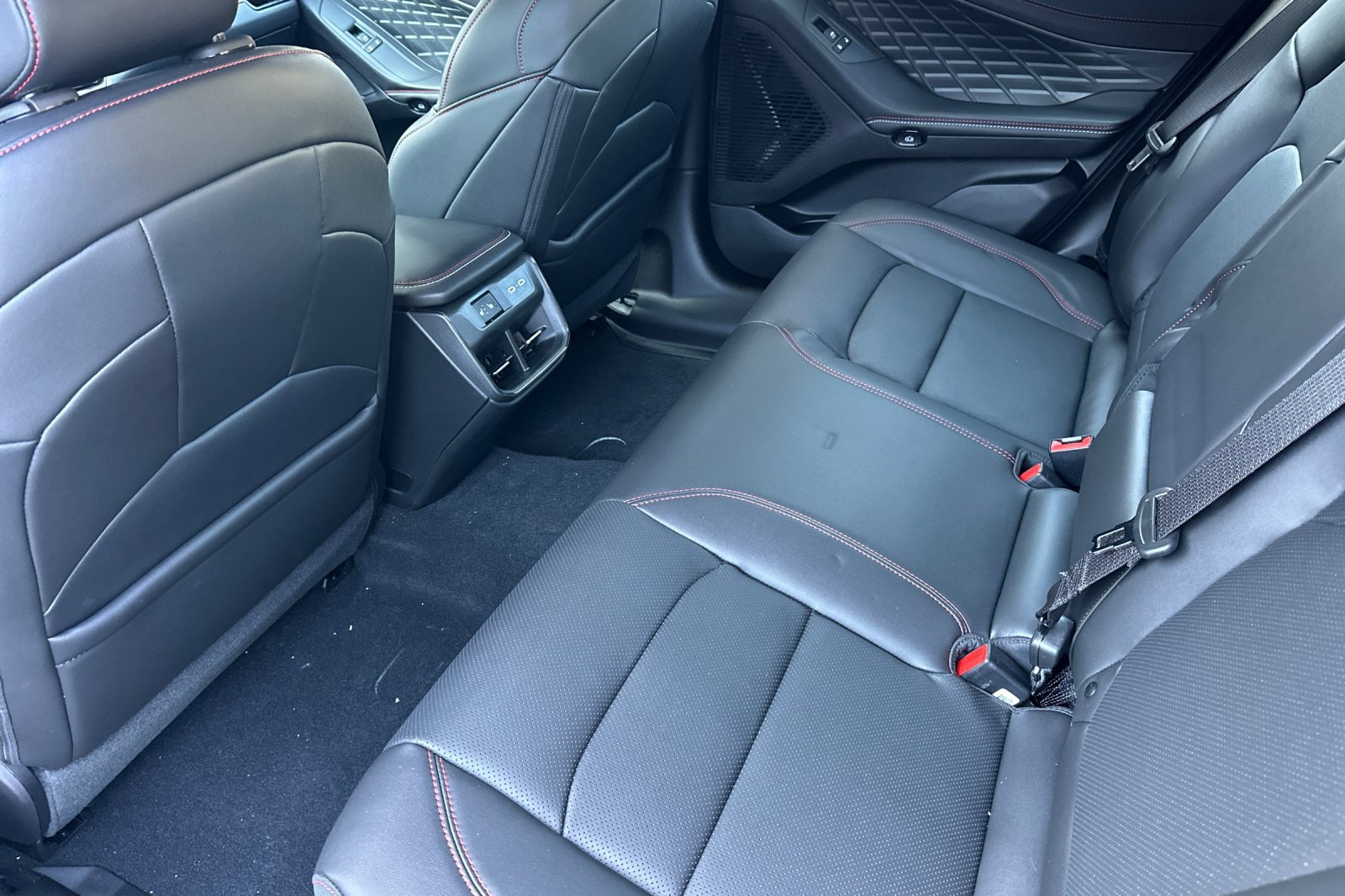New 2026 Dodge Charger R/T AWD/4WD image 11
