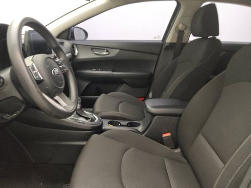 Used 2021 Kia Forte LXS FWD image 17