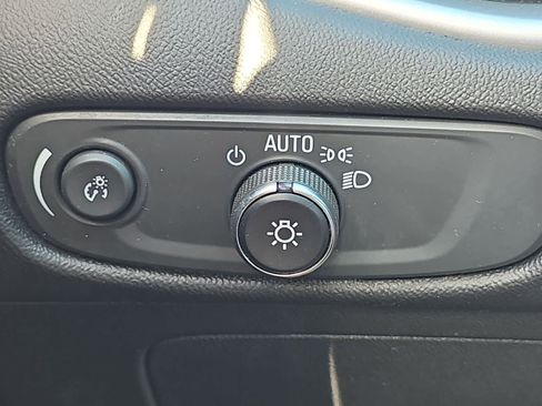 Used 2024 Chevrolet Malibu LT FWD image 32