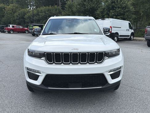Used 2022 Jeep Grand Cherokee Limited RWD image 2