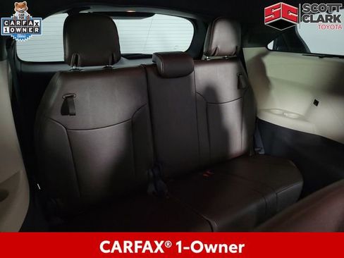 Used 2021 Toyota Sienna Platinum FWD image 16