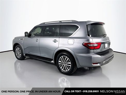 Used 2021 Nissan Armada SL w/ Captain's Chairs Package image 7