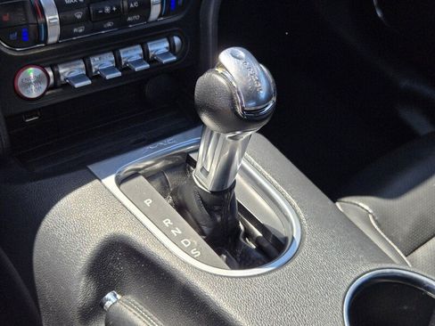 Used 2022 Ford Mustang Premium RWD image 23