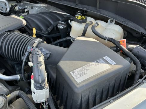 Used 2021 Chevrolet Silverado 1500 Custom image 24