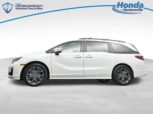 New 2026 Honda Odyssey Touring image 29