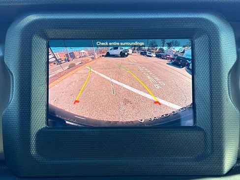 Certified 2023 Jeep Wrangler Willys image 20