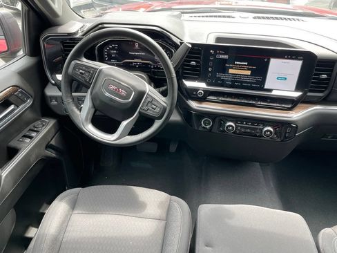 Used 2024 GMC Sierra 1500 SLE AWD/4WD image 9