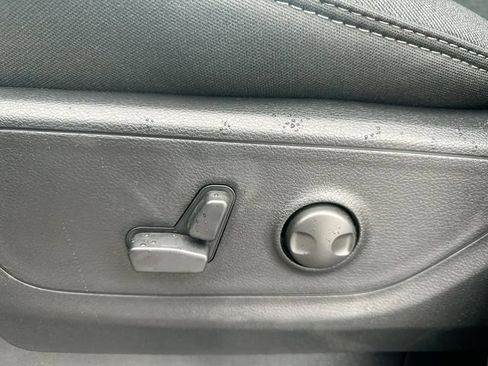 New 2026 RAM 1500 Big Horn AWD/4WD image 14