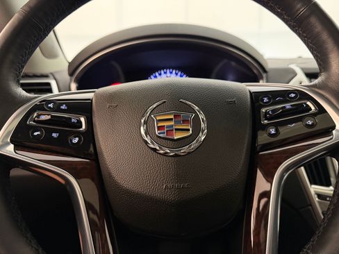 Used 2016 Cadillac SRX Luxury FWD image 16