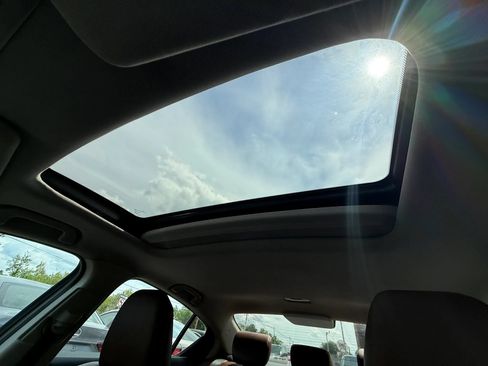 Used 2019 Acura ILX FWD image 11