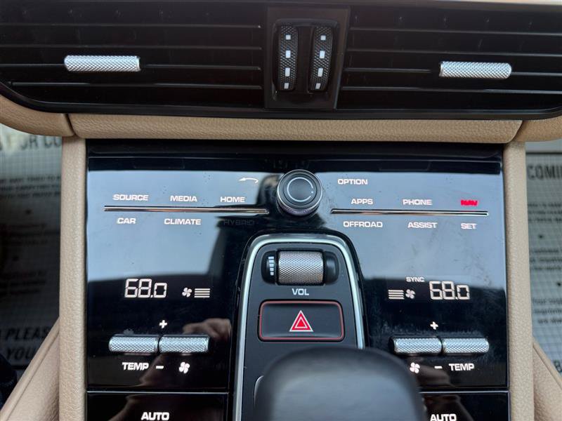 Used 2019 Porsche Cayenne AWD/4WD image 29