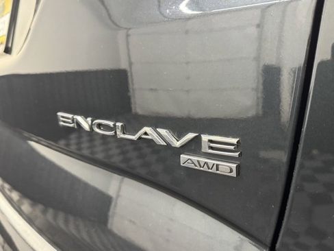 Used 2019 Buick Enclave Premium image 39