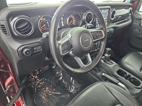 Used 2021 Jeep Wrangler Unlimited Sahara image 15