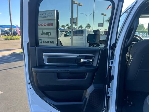 Used 2024 RAM 1500 Warlock RWD image 35