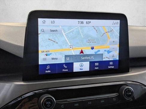 Used 2022 Ford Escape Titanium w/ Class II Trailer Tow Package image 9