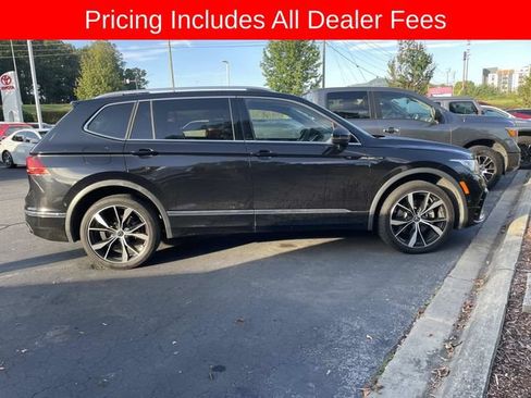 Used 2022 Volkswagen Tiguan SEL R-Line AWD/4WD image 11