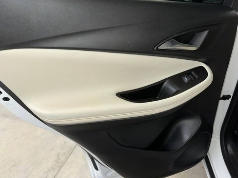 Certified 2024 Buick Encore GX Avenir w/ Avenir Convenience Package image 18