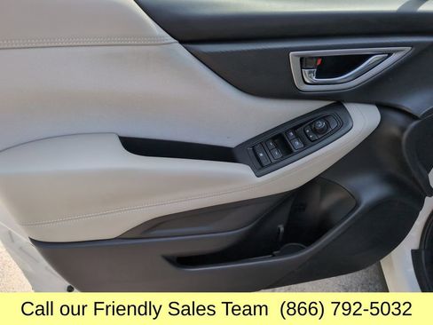 Used 2023 Subaru Forester Premium AWD/4WD image 11