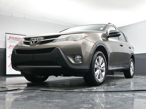 Used 2014 Toyota RAV4 Limited image 37