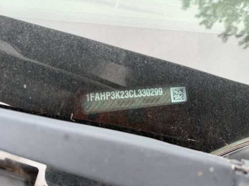 Used 2012 Ford Focus SE FWD image 39