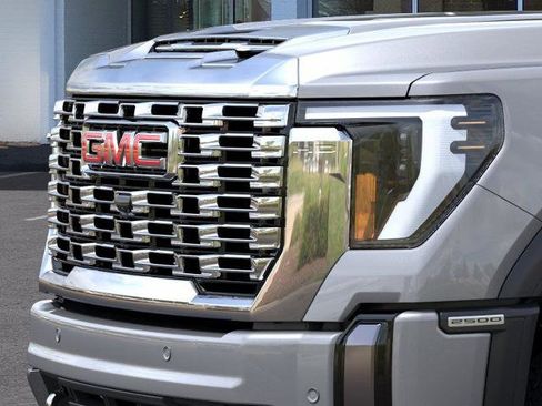 New 2026 GMC Sierra 2500 Denali image 13