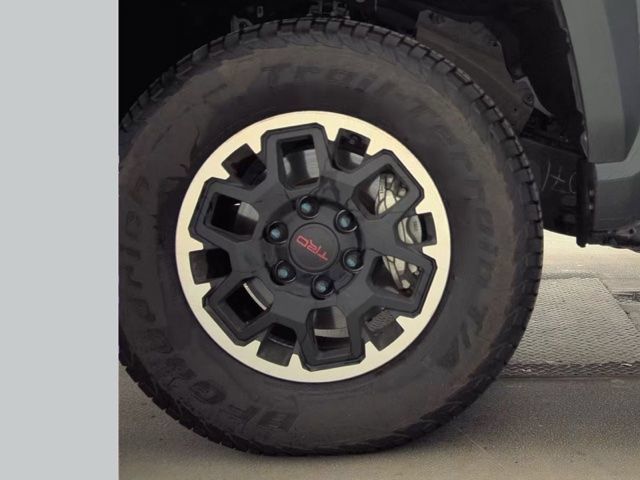 Used 2026 Toyota Tacoma TRD Off-Road AWD/4WD image 22