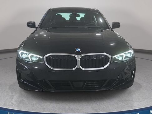 Used 2026 BMW 330i Sedan w/ Convenience Package RWD image 3
